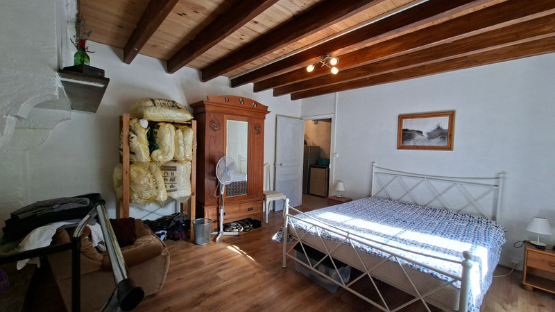 French property for sale in Luxé, Charente - €138,430 - photo 11