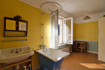French property for sale in Aubigné-Racan, Sarthe - €219,000 - photo 10