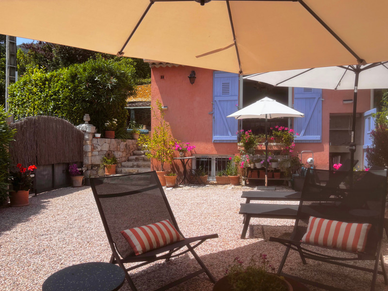French property for sale in Spéracèdes, Alpes-Maritimes - €625,000 - photo 1