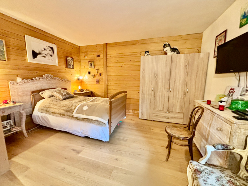 Ski property for sale in Saint Gervais - €1,175,000 - photo 10