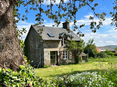 Maison à vendre à Le Mesnil-Tôve, Manche, Basse-Normandie, avec Leggett Immobilier