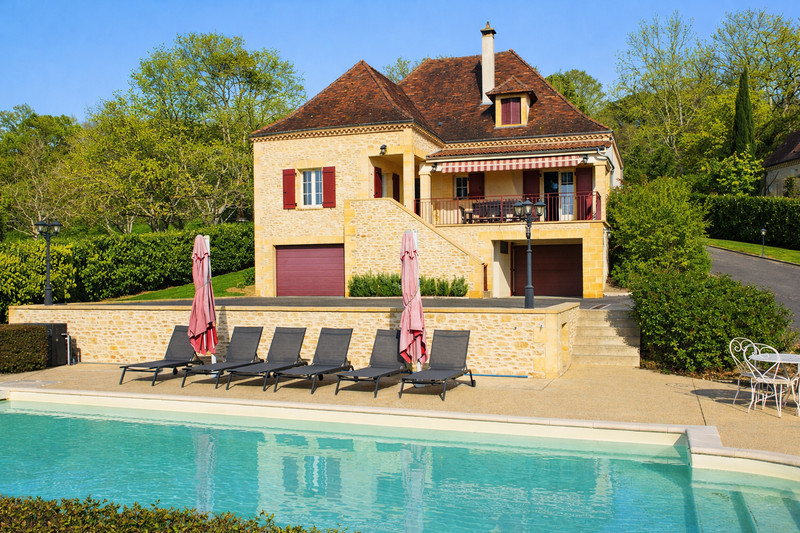 French property for sale in Domme, Dordogne - €585,000 - photo 1