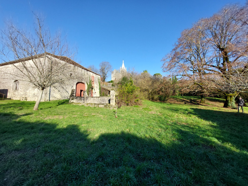 French property for sale in Villebois-Lavalette, Charente - €169,000 - photo 5