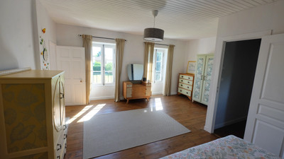 French property for sale in Coivert, Charente-Maritime - €199,800 - photo 5