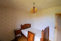 Maison à vendre à Montbron, Charente - 93.500 € - photo 4