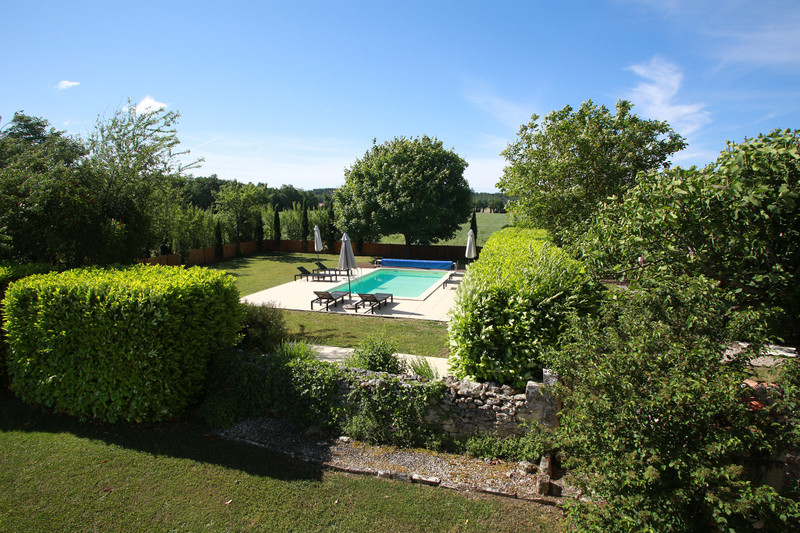 French property for sale in Verteillac, Dordogne - &#8364;594,999 - photo 9