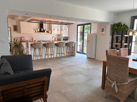 Maison à vendre à Barbezieux-Saint-Hilaire, Charente - 299.000 € - photo 3