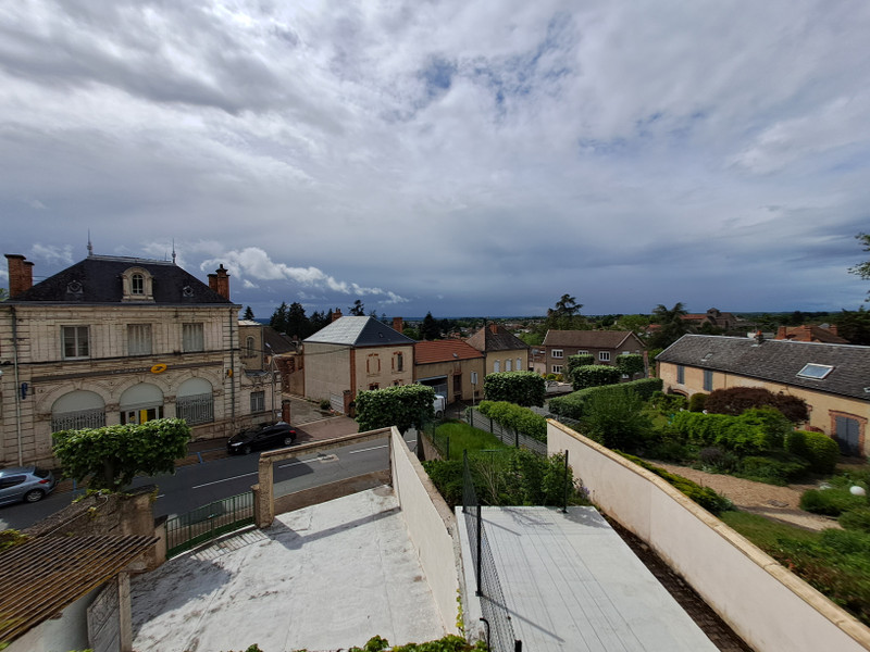French property for sale in Bourbon-Lancy, Saône-et-Loire - €260,000 - photo 3