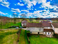 Propriété à vendre à Saint-Saud-Lacoussière, Dordogne - 163 043 € - photo n°3