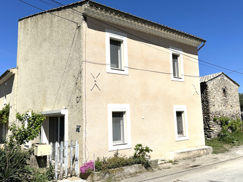 French property for sale in Les Mées, Alpes-de-Haute-Provence - €302,000 - photo 2