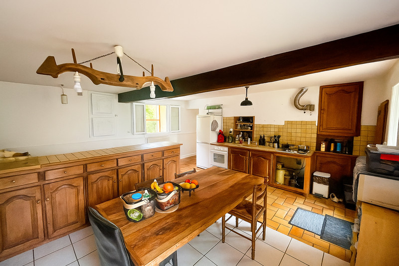 French property for sale in Lauzun, Lot-et-Garonne - €205,000 - photo 2