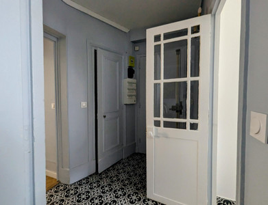 French property for sale in Paris 7e Arrondissement, Paris - €795,000 - photo 9
