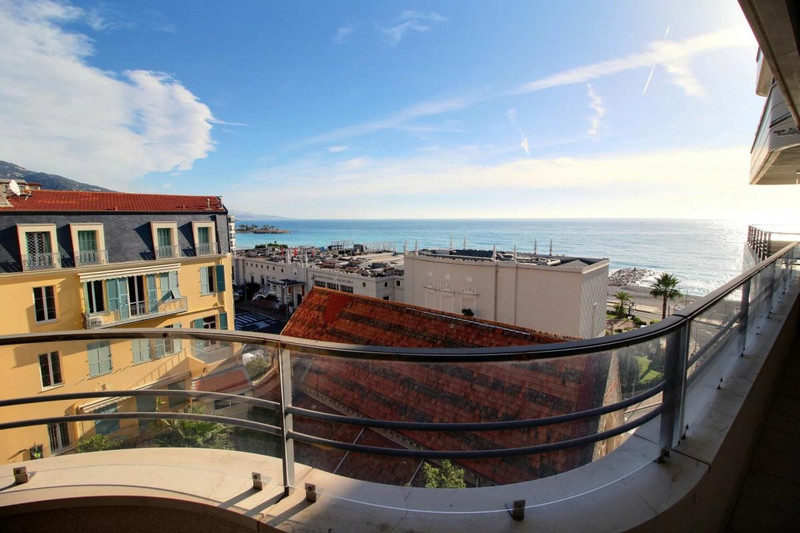 French property for sale in Menton, Alpes-Maritimes - €780,000 - photo 2