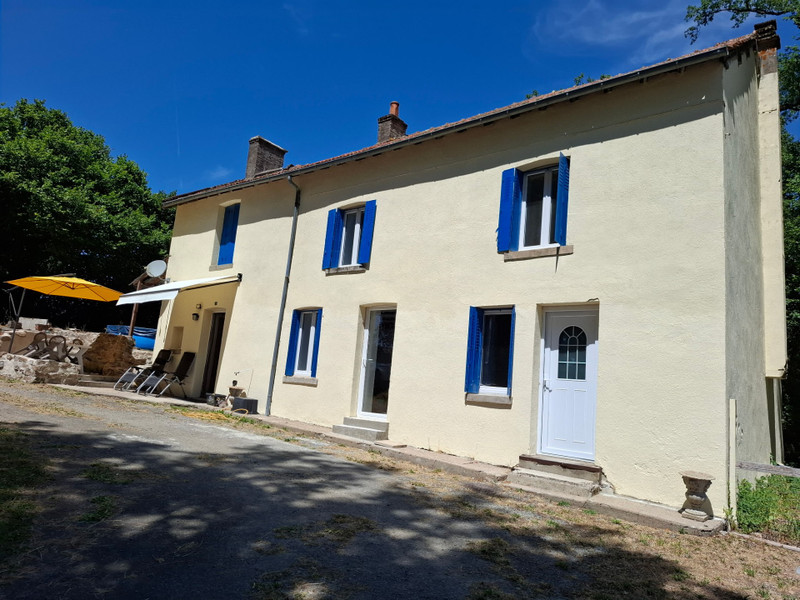 French property for sale in Saint-Dizier-Masbaraud, Creuse - €130,800 - photo 0