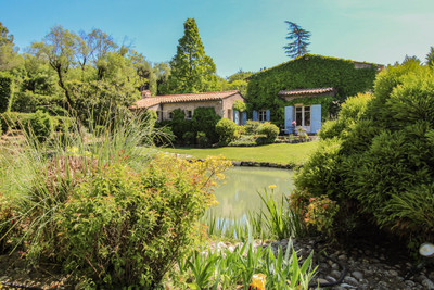 French property for sale in Châteauneuf-Grasse, Alpes-Maritimes - €3,190,000 - photo 9
