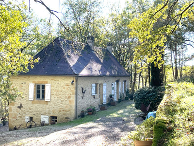 French property for sale in Fanlac, Dordogne - €339,000 - photo 1