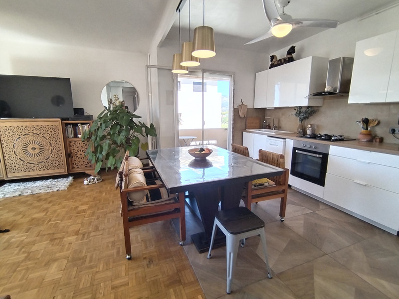 French property for sale in Toulon, Var - €226,000 - photo 0