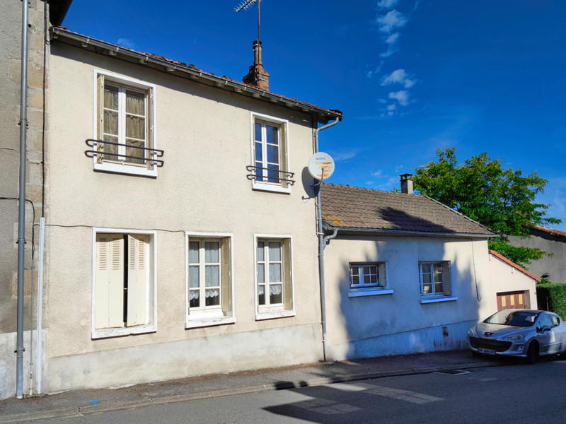French property for sale in Compreignac, Haute-Vienne - €129,710 - photo 2