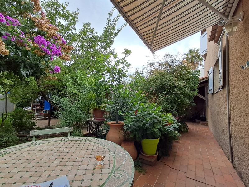 French property for sale in Capestang, Hérault - €283,000 - photo 9