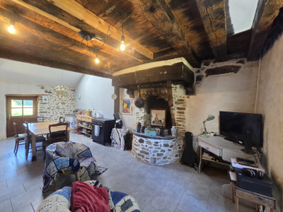 French property for sale in Gennes-sur-Seiche, Ille-et-Vilaine - €99,000 - photo 2