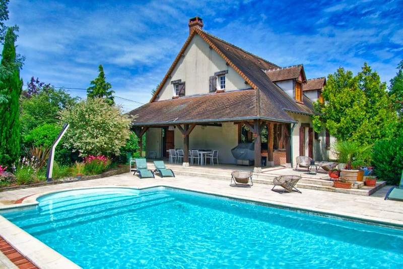house for sale in Centre-Val de Loire