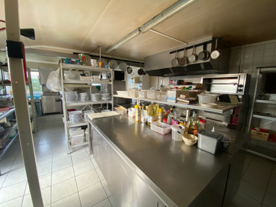 French property for sale in Jonzac, Charente-Maritime - €486,900 - photo 7