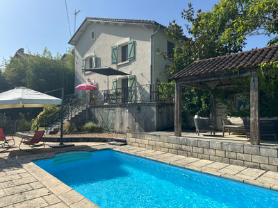 Maison à vendre à Brantôme en Périgord, Dordogne, Aquitaine, avec Leggett Immobilier