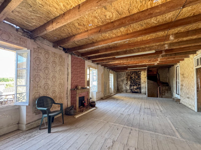 French property for sale in Montcuq-en-Quercy-Blanc, Lot - €235,400 - photo 5