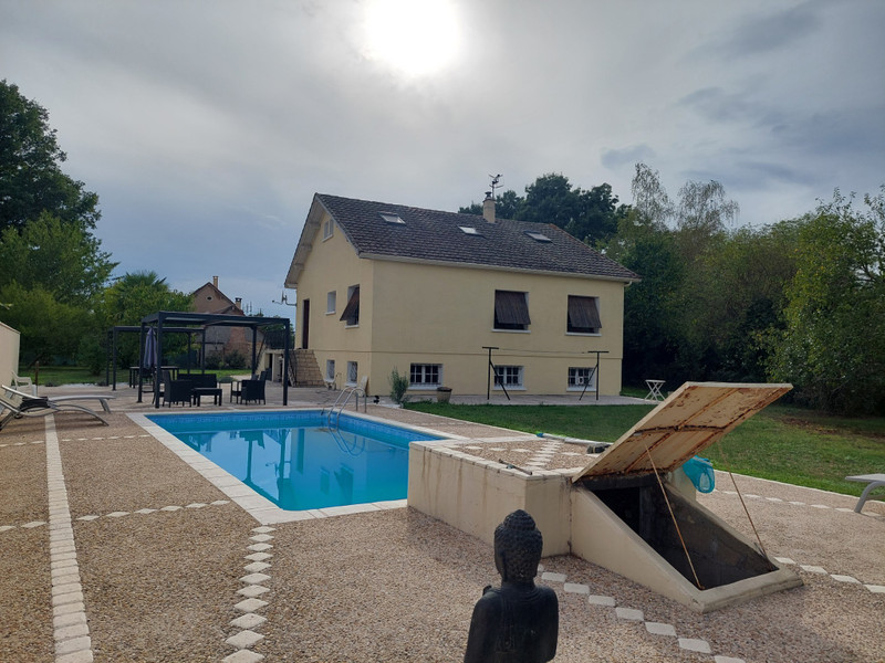 French property for sale in Saint-Médard-de-Mussidan, Dordogne - &#8364;402,800 - photo 2