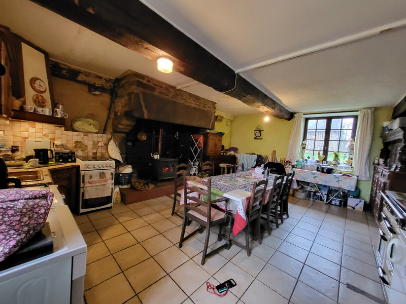 French property for sale in Barenton, Manche - €144,970 - photo 6