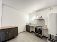 Propriété à vendre à Saint-Paul, Gironde - 360 000 € - photo n°4