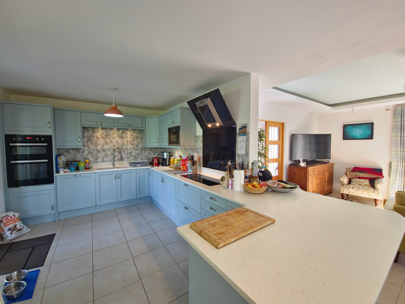 French property for sale in La Bretonnière-la-Claye, Vendée - €320,000 - photo 5
