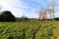 Terrain à vendre à Confolens, Charente - 79.000 € - photo 4