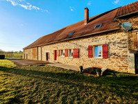 Maison à vendre à Saint-Priest-les-Fougères, Dordogne - 180 200 € - photo 1