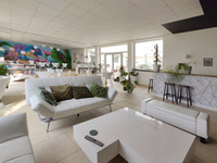 Maison à vendre à Saint-Martin-la-Pallu, Vienne - 682.500 € - photo 3
