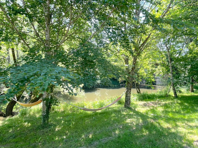 French property for sale in Cubjac-Auvézère-Val d'Ans, Dordogne - €375,000 - photo 3