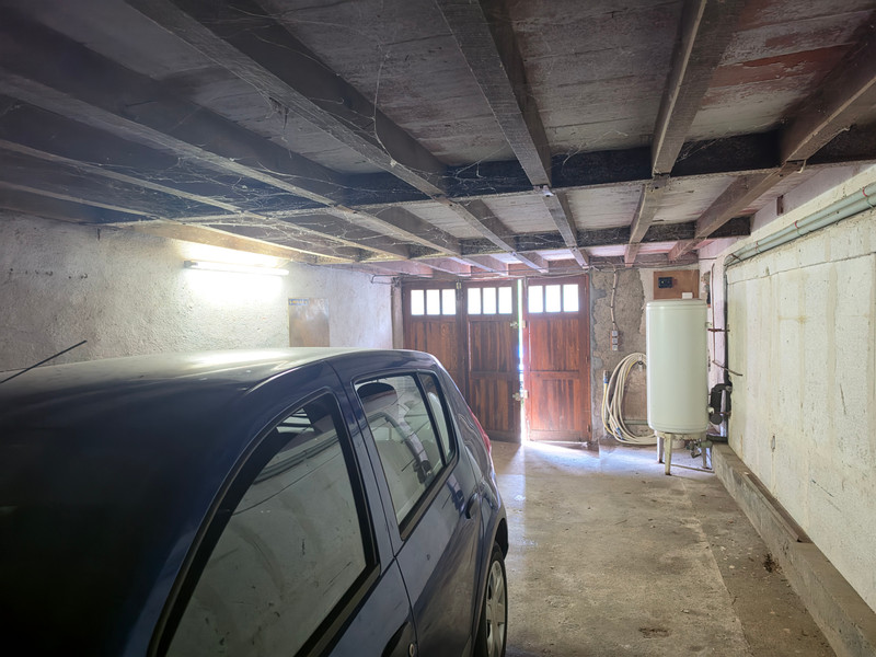 French property for sale in Brosses, Yonne - €125,000 - photo 9