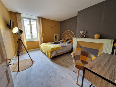 French property for sale in Rochechouart, Haute-Vienne - €138,430 - photo 4