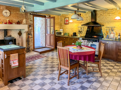 French property for sale in Poursac, Charente - €324,995 - photo 2