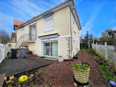 house for sale in Allier