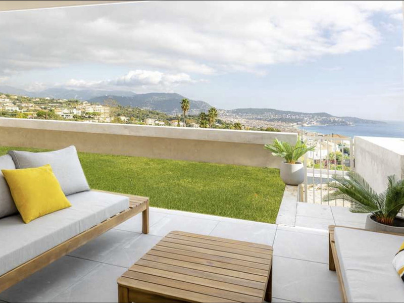 French property for sale in Nice, Alpes-Maritimes - €973,000 - photo 2