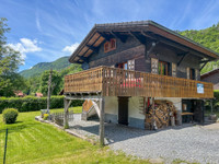 Chalet à vendre à Verchaix, Haute-Savoie - 465.000 € - photo 1