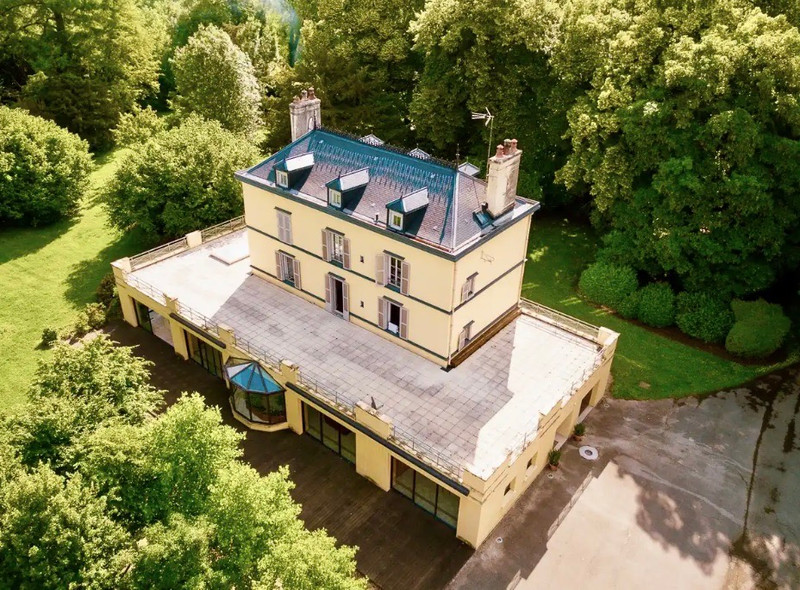 House for sale in Troyes Aube CHARLES X MANOR HOUSE WITH