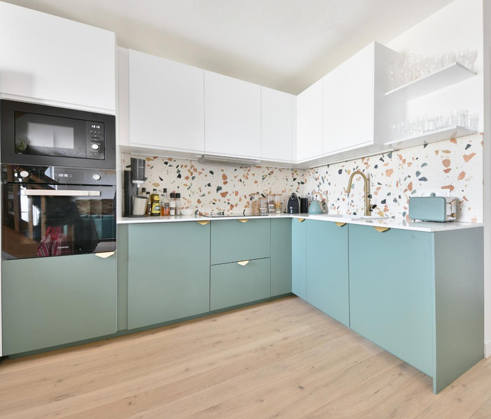 French property for sale in Clichy, Hauts-de-Seine - €1,155,000 - photo 3