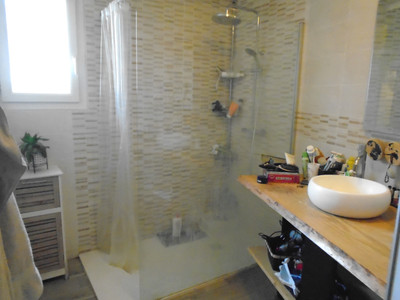 French property for sale in Chatain, Vienne - €178,200 - photo 5