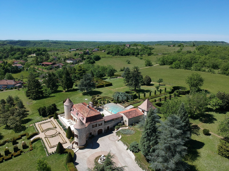 French property for sale in Saint-Vincent-Rive-d'Olt, Lot - €1,365,000