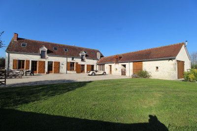 French property for sale in Charnizay, Indre-et-Loire - €371,000 - photo 9