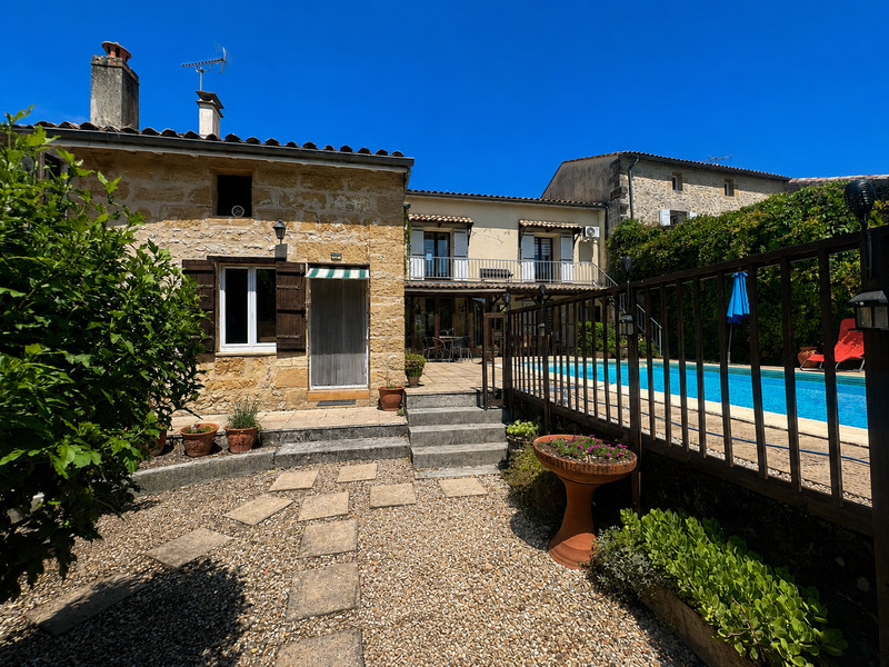 French property for sale in Villefranche-de-Lonchat, Dordogne - €371,000 - photo 7