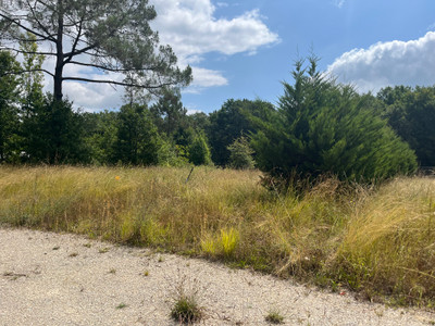 Terrain à vendre à Montpeyroux, Dordogne, Aquitaine, avec Leggett Immobilier