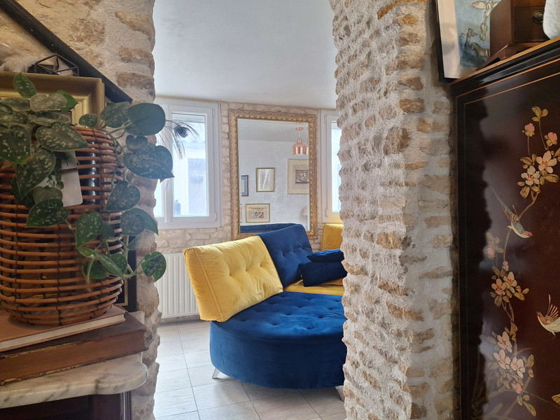 French property for sale in Bernières-sur-Mer, Calvados - €360,400 - photo 2
